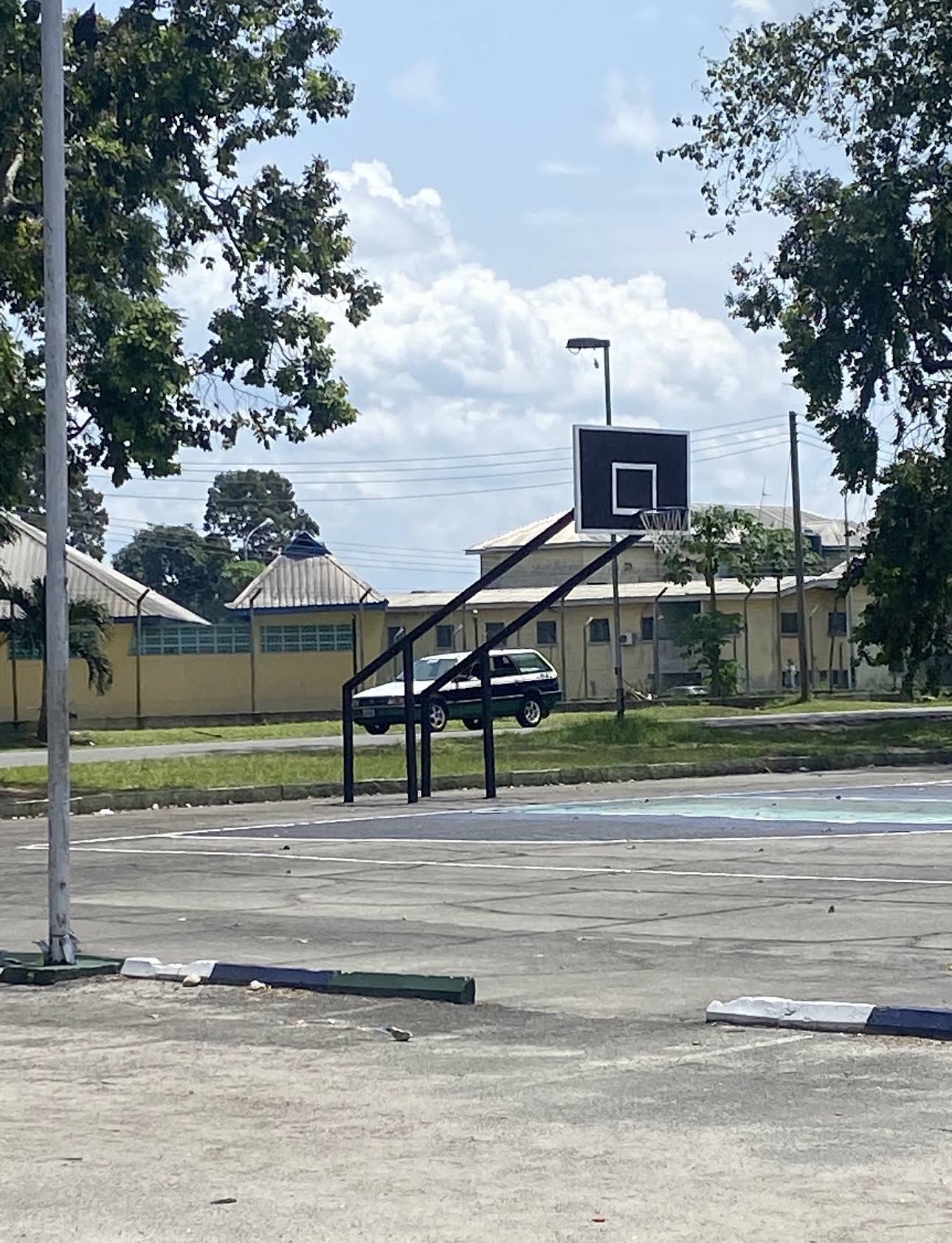 Monaliza Tennis Club court